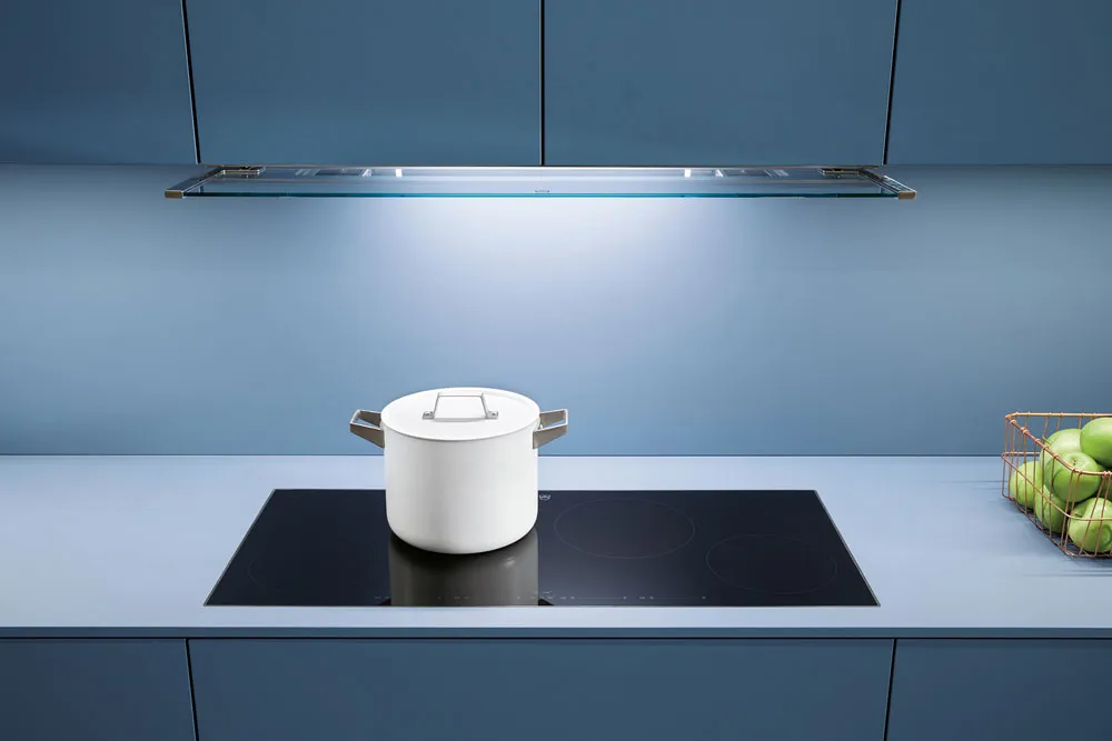 Arbeitsplatte in Blau